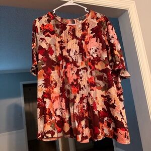 NWOT Women’s The Limited Floral Short Sleeve Pleated Blouse Size XL